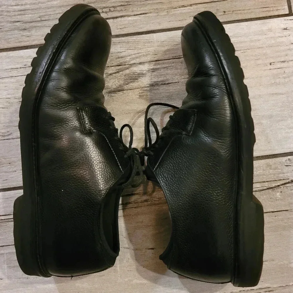 Theory black polished